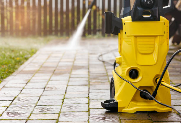 Best Pool Deck Cleaning  in Rose Hill, NC
